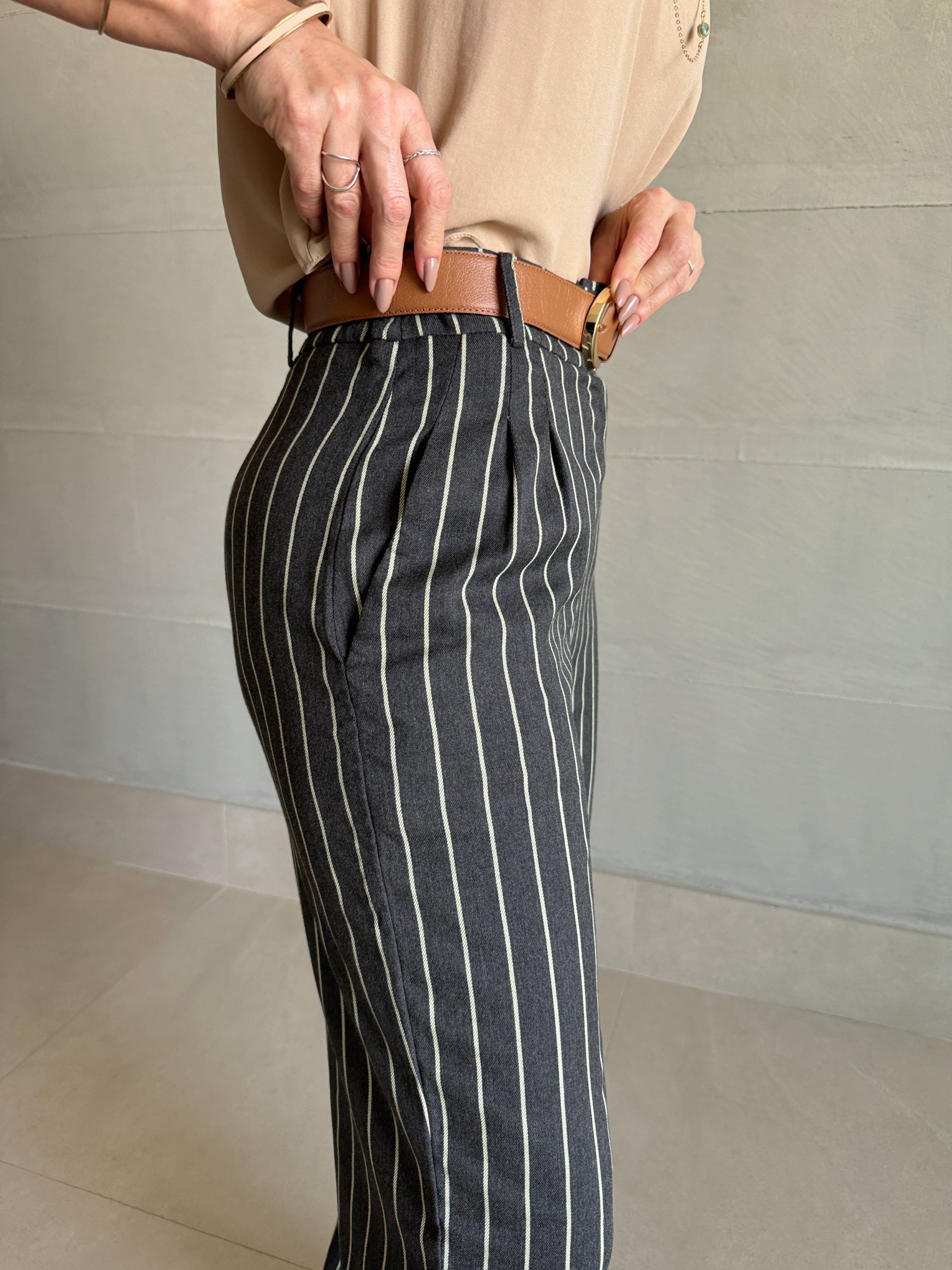 Cinto Narcisa em Couro