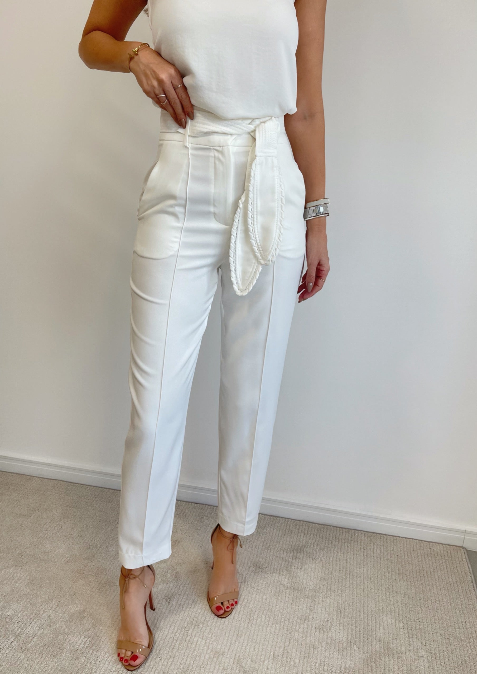 Calça Detalhe Renda