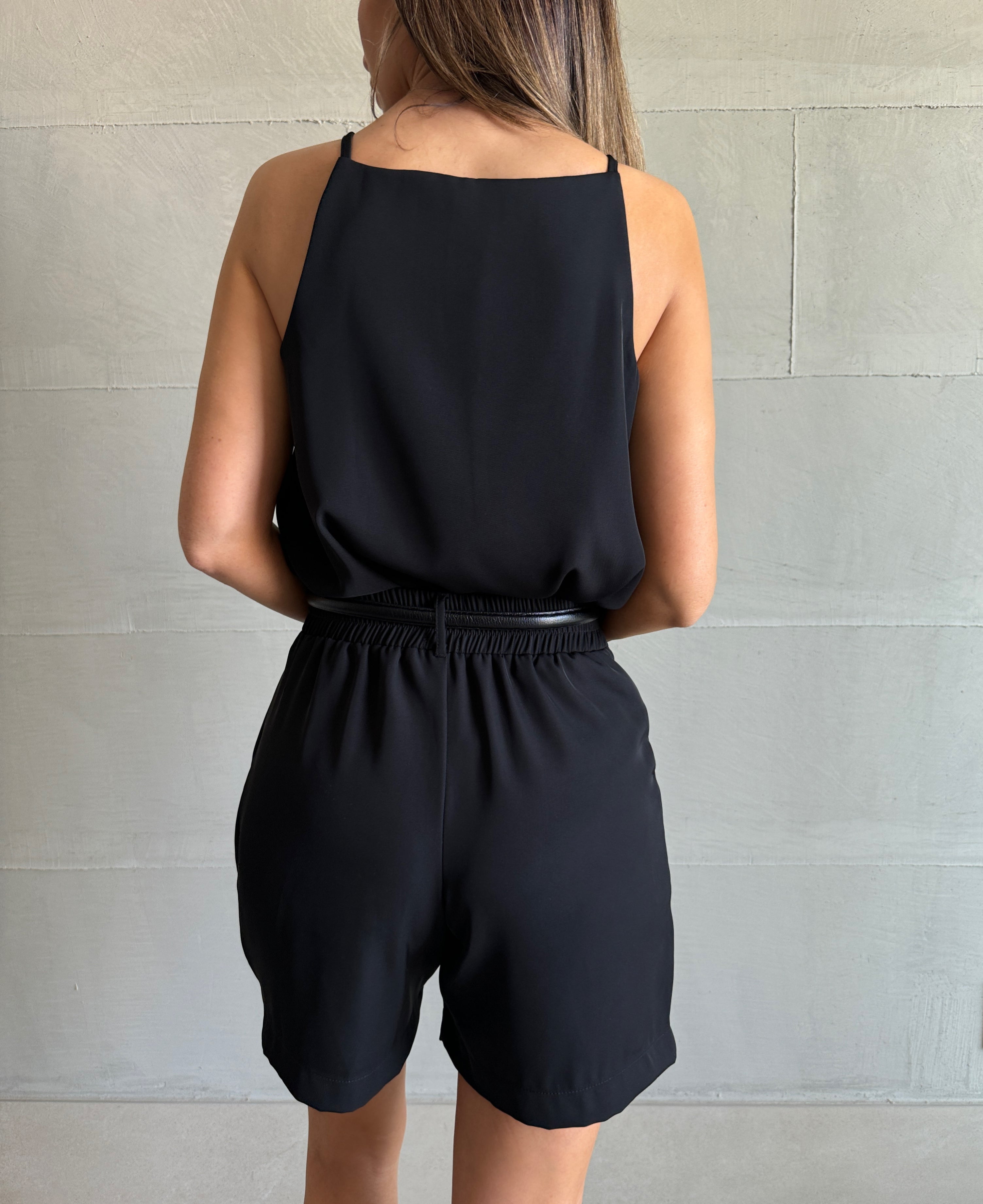 Short Detalhe Botão