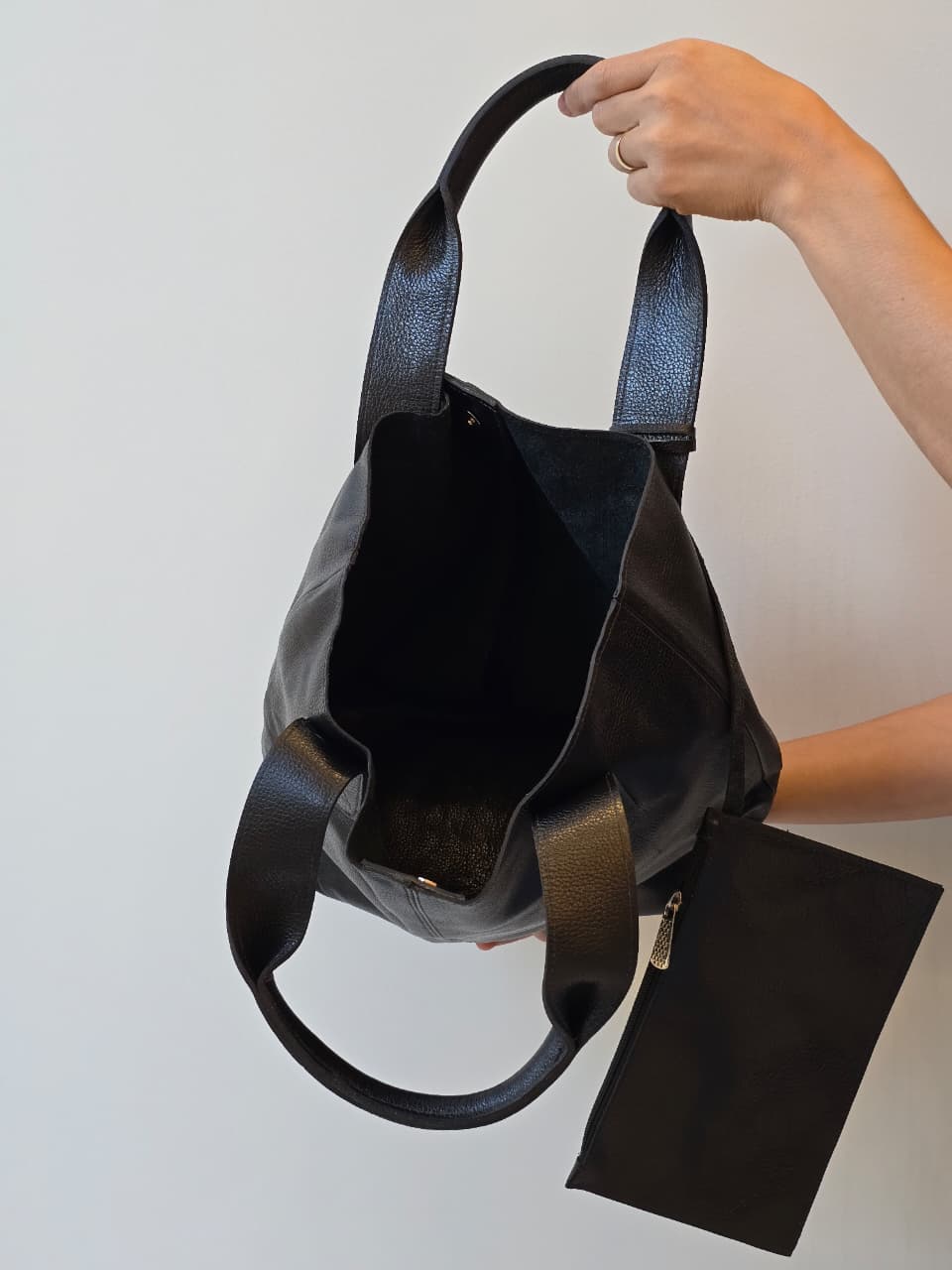 Bolsa Luiza