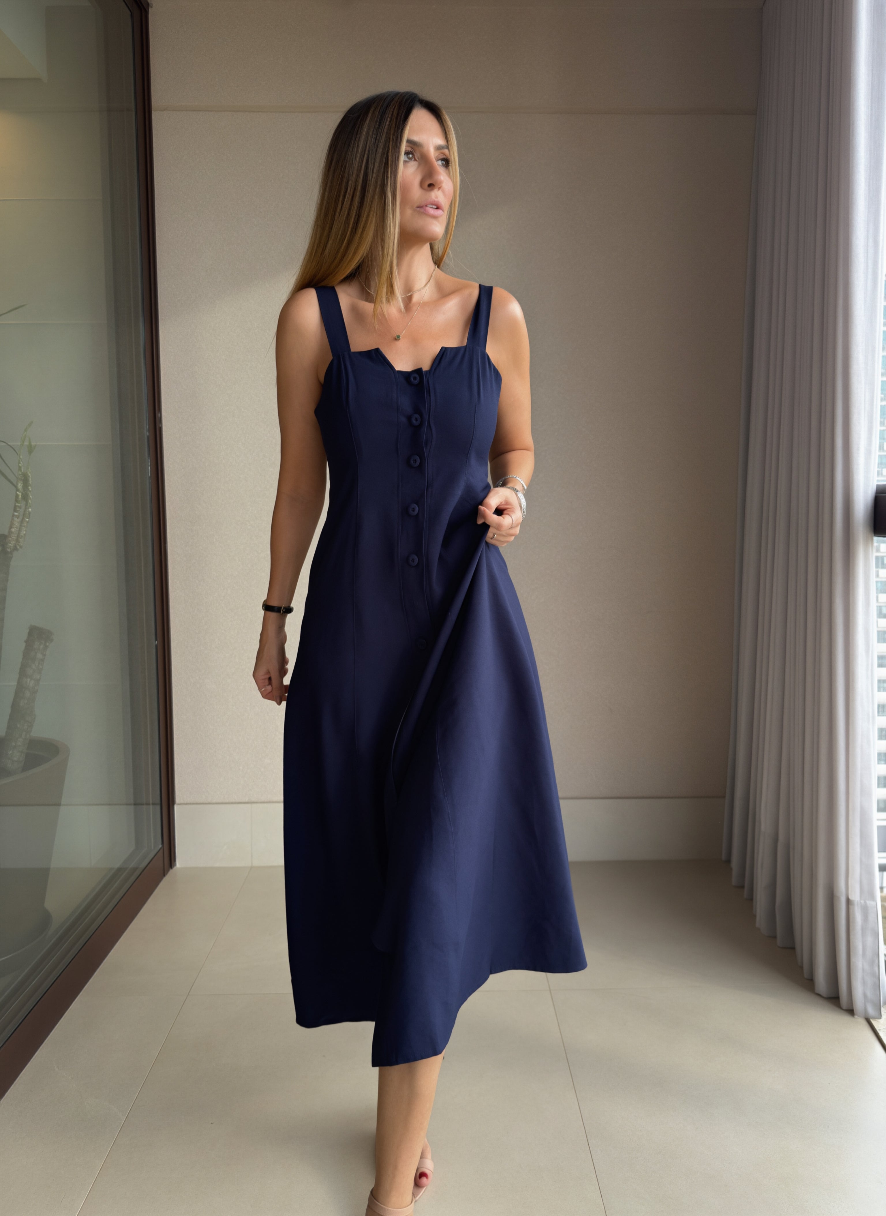 Vestido Midi Botões