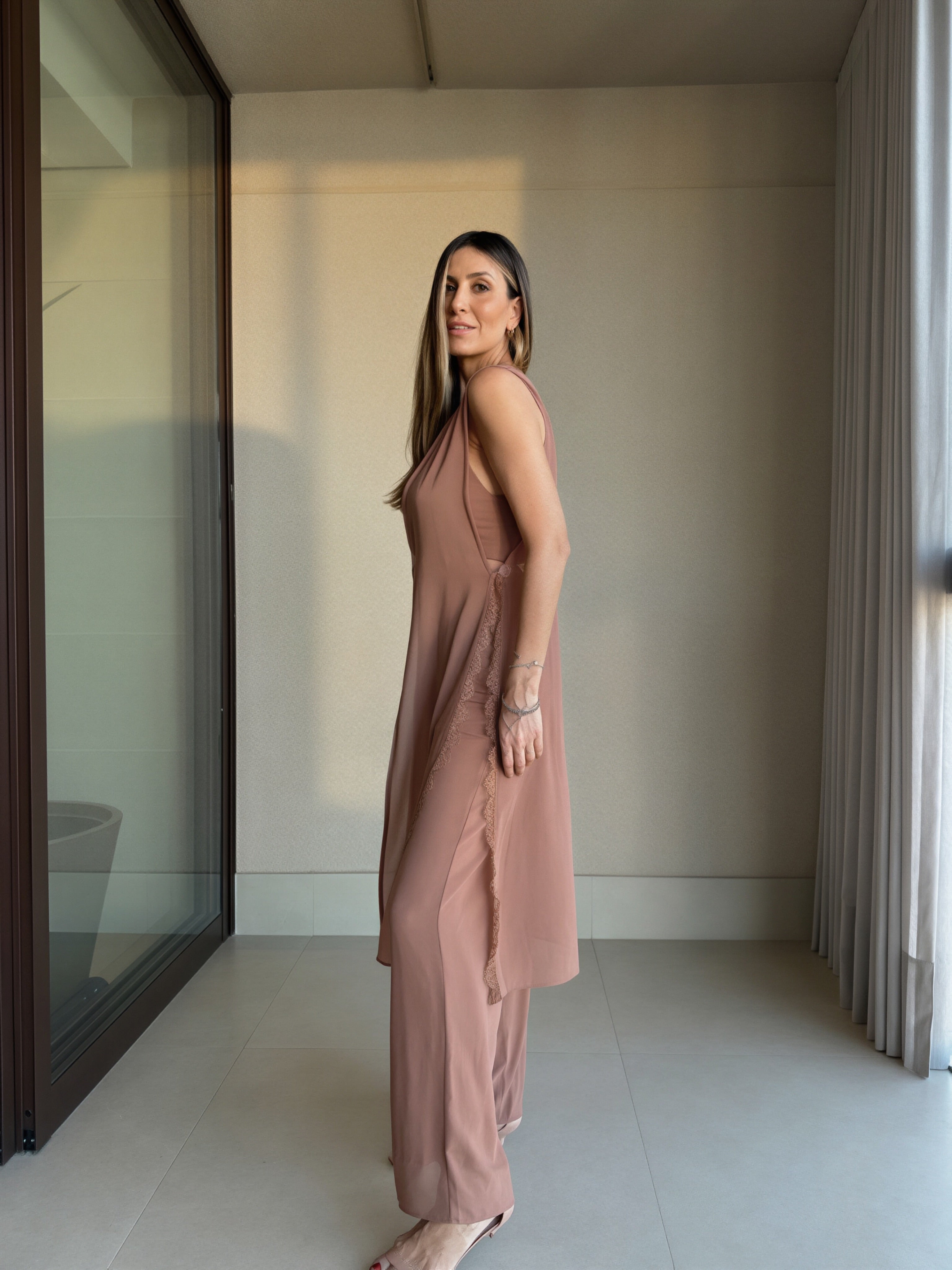 Conjunto Túnica com Acabamento Renda