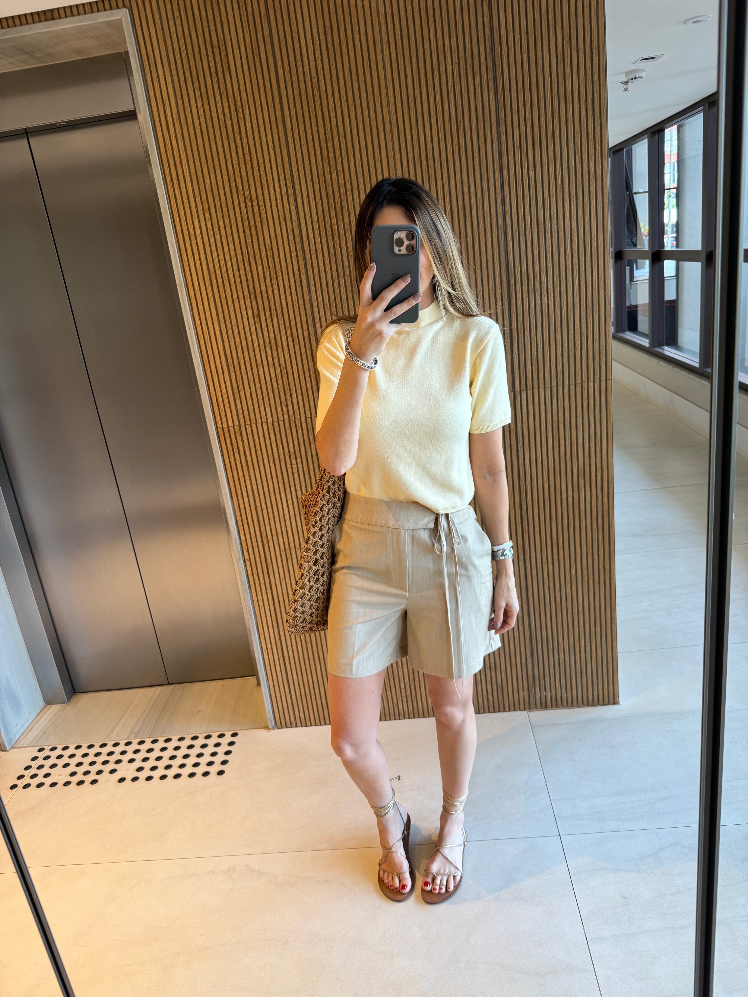 Short em Alfaiataria Laço