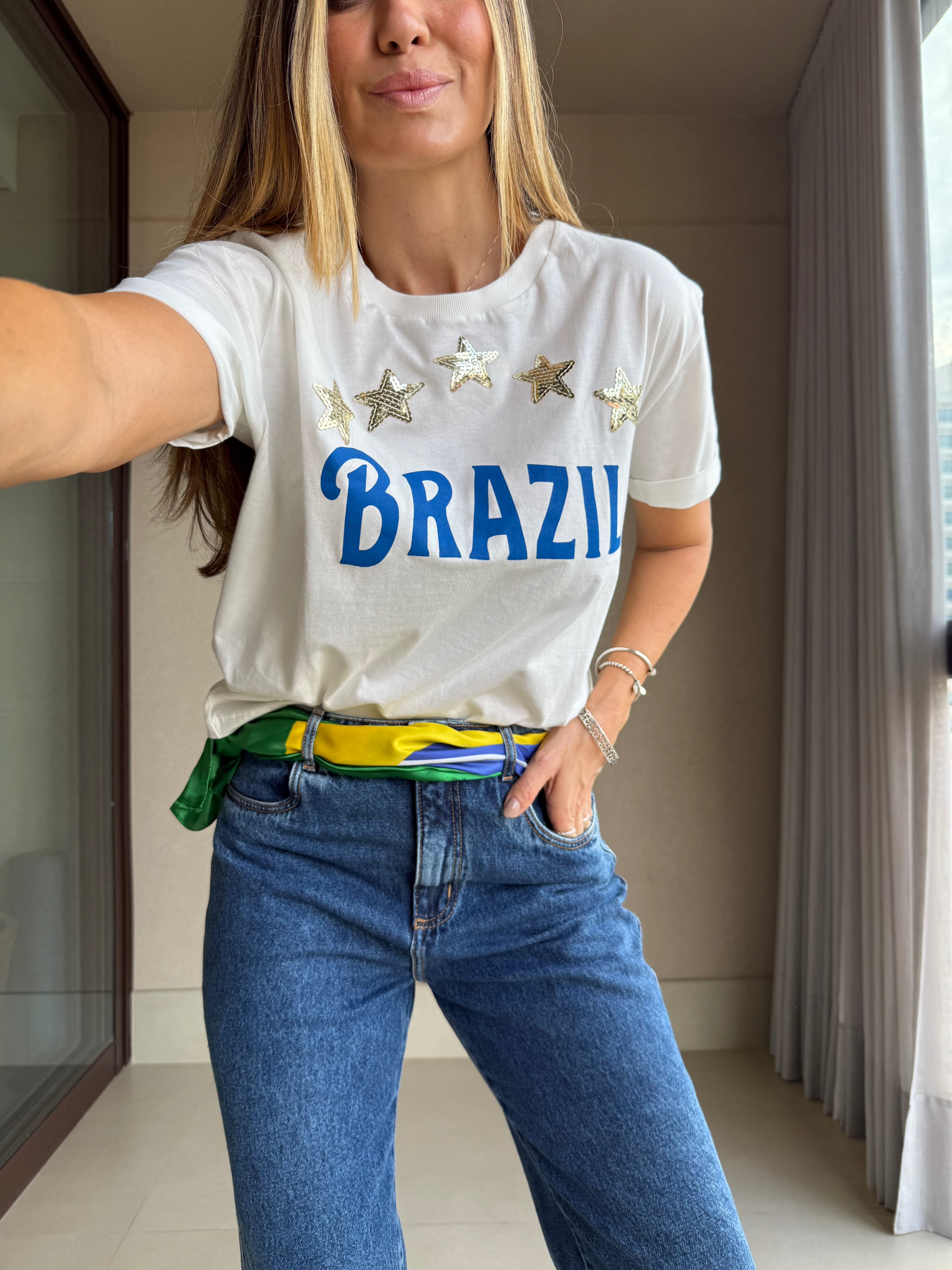 Tee Paetê Brazil