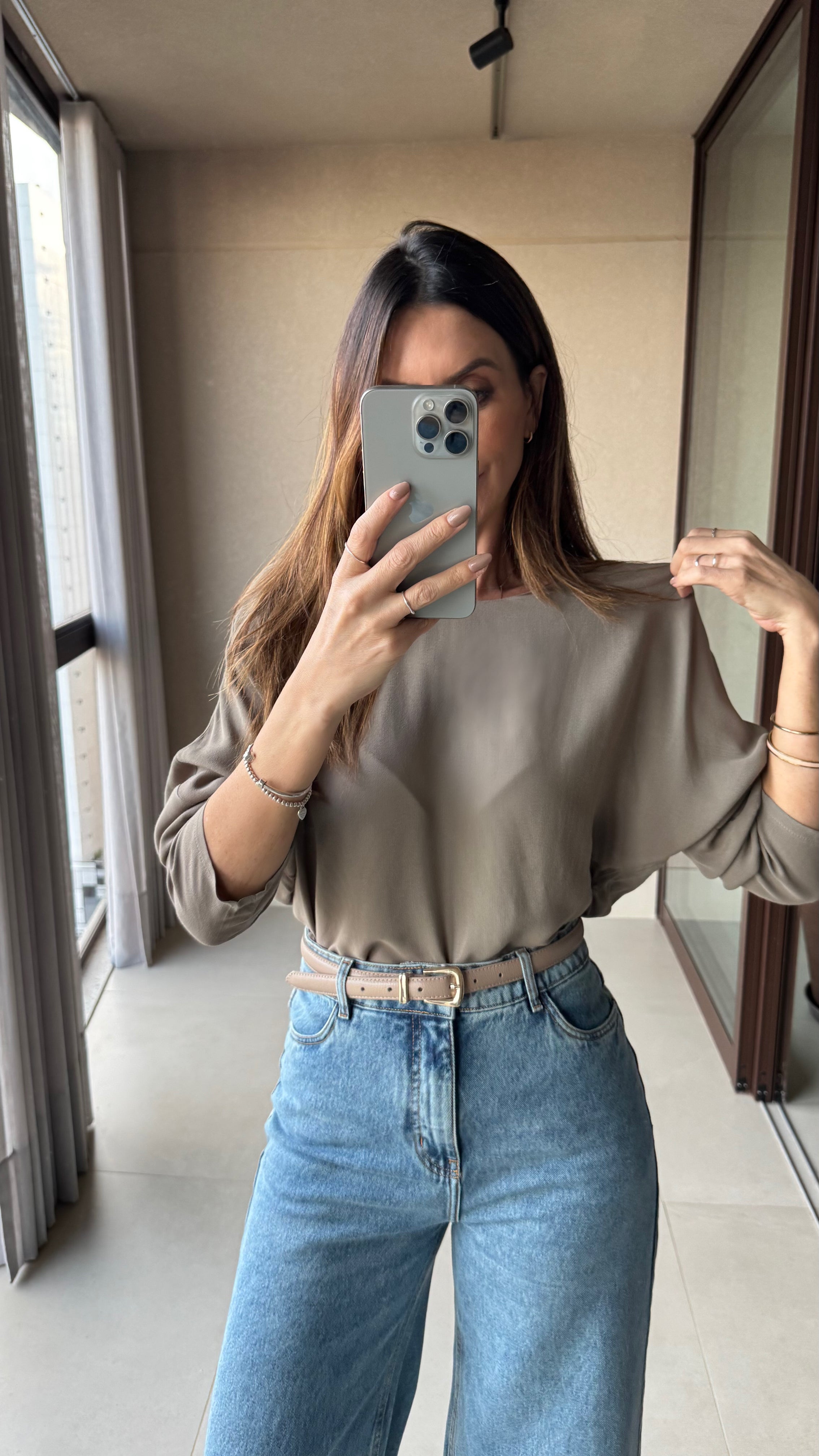 Blusa Belga