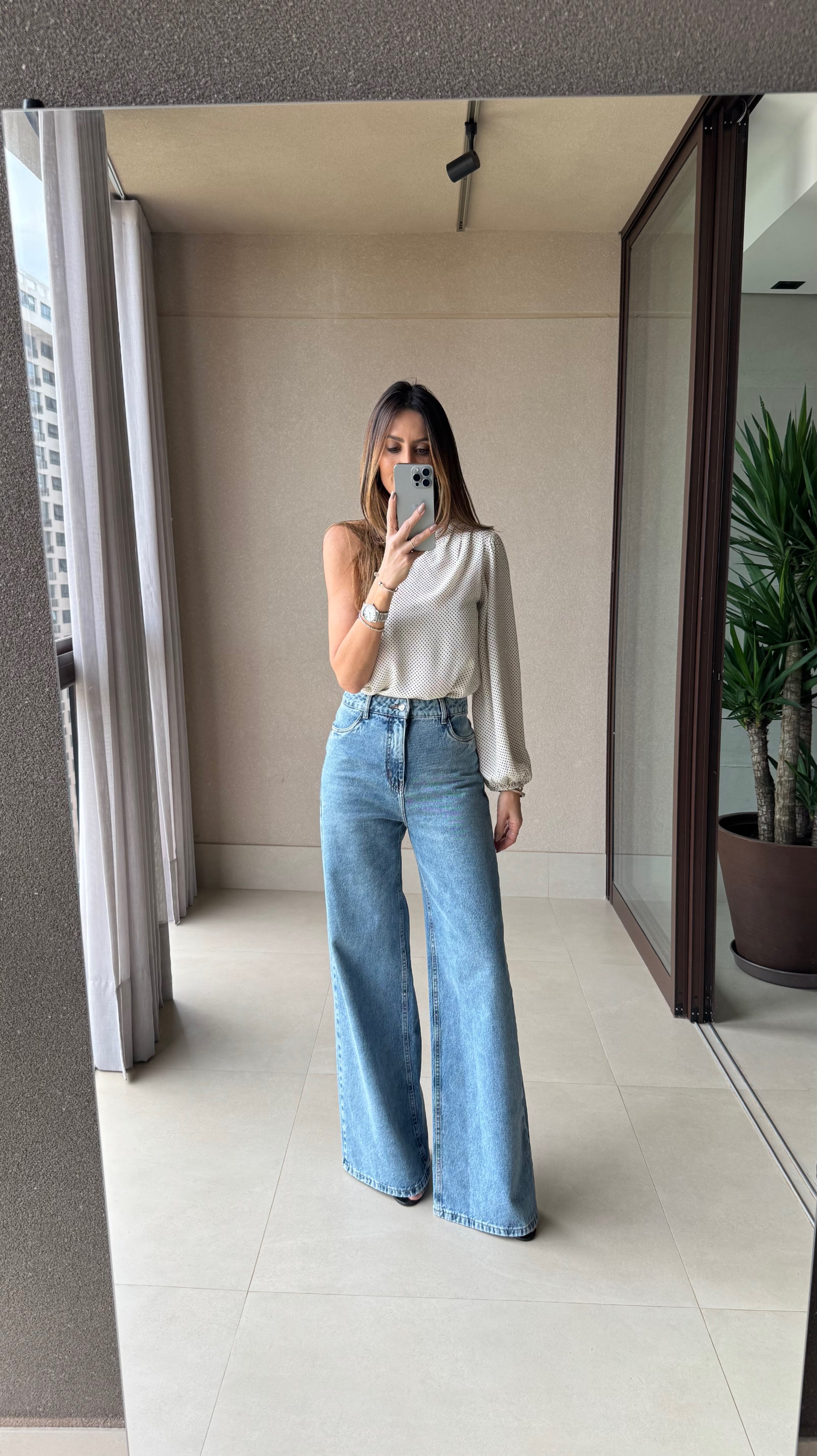 Blusa em Chiffon Pettit Poa