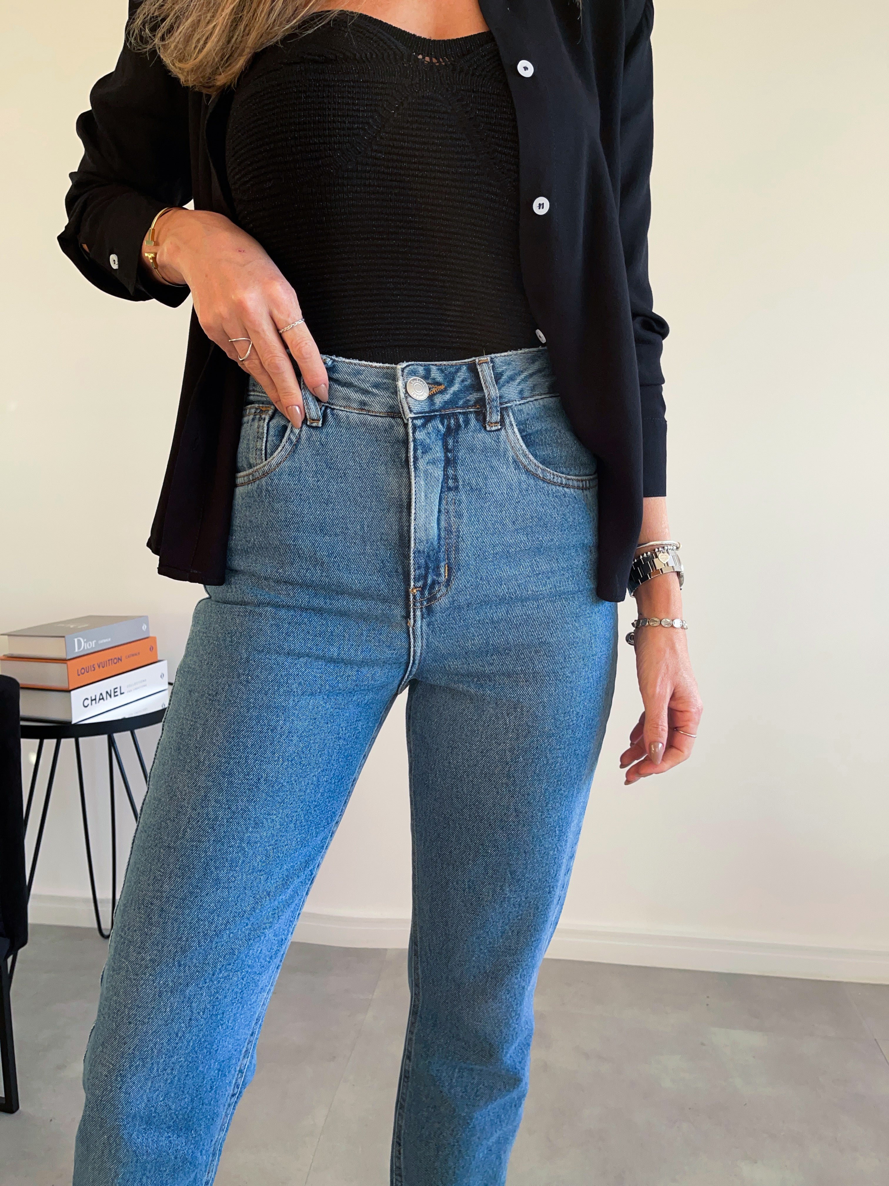 Naomi sales mom jeans