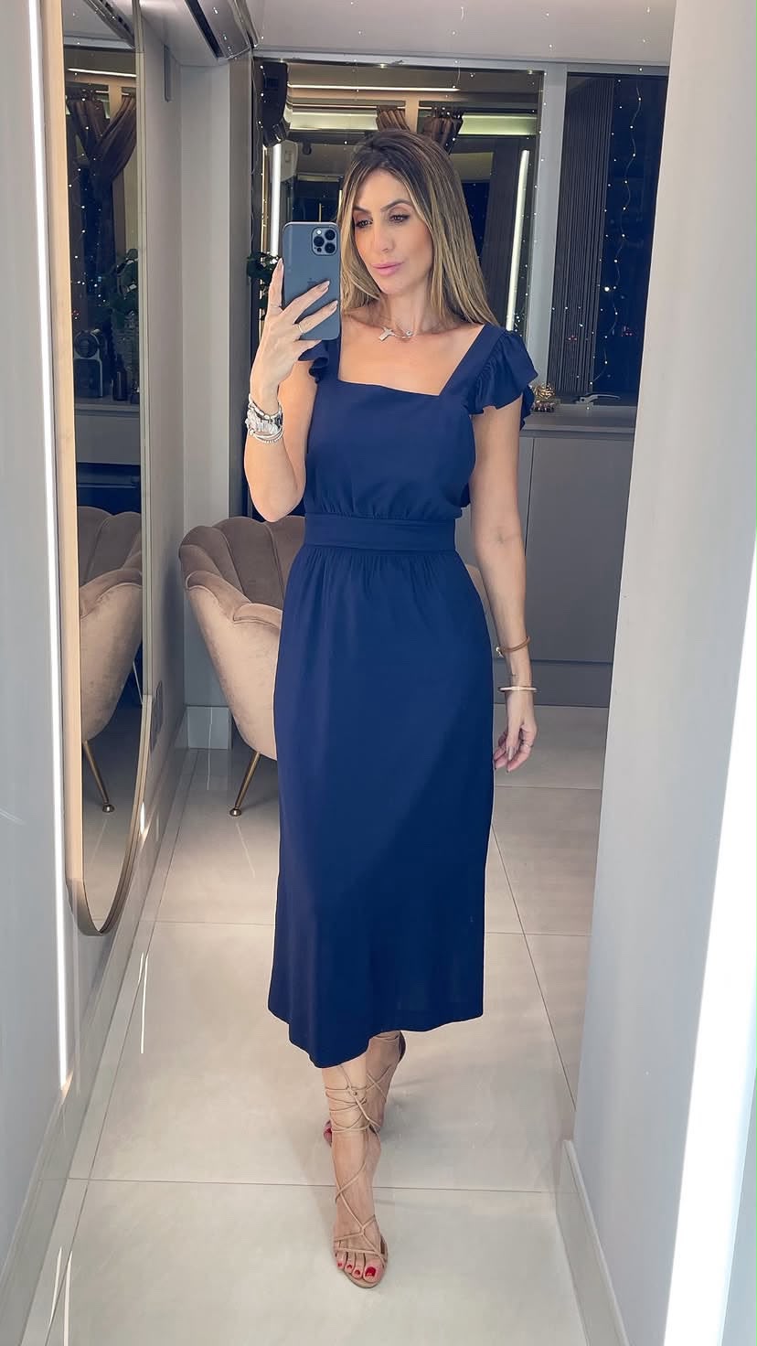 Vestido em Linho em Babado